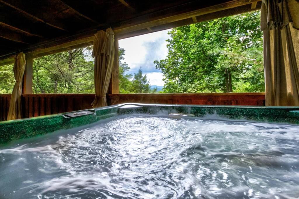 Nice View Fireplace, Hot Tub, Porch Bed, Private セバービル エクステリア 写真
