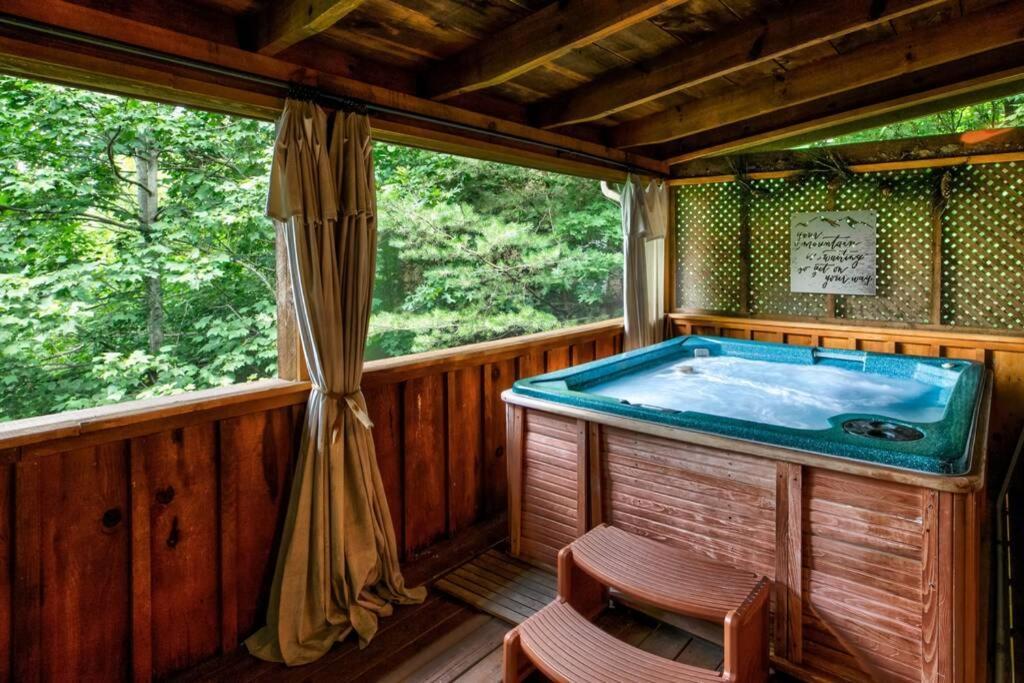 Nice View Fireplace, Hot Tub, Porch Bed, Private セバービル エクステリア 写真